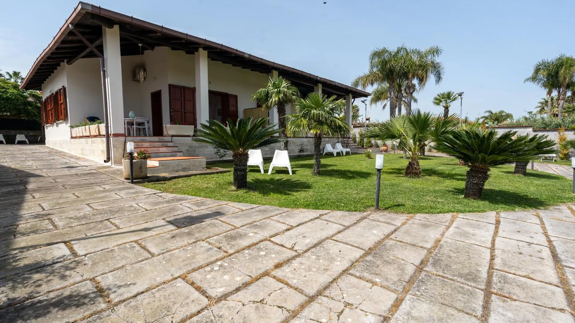 الشقق الفندقية أغنون بانيفي  Fameda House 0*,  إيطاليا