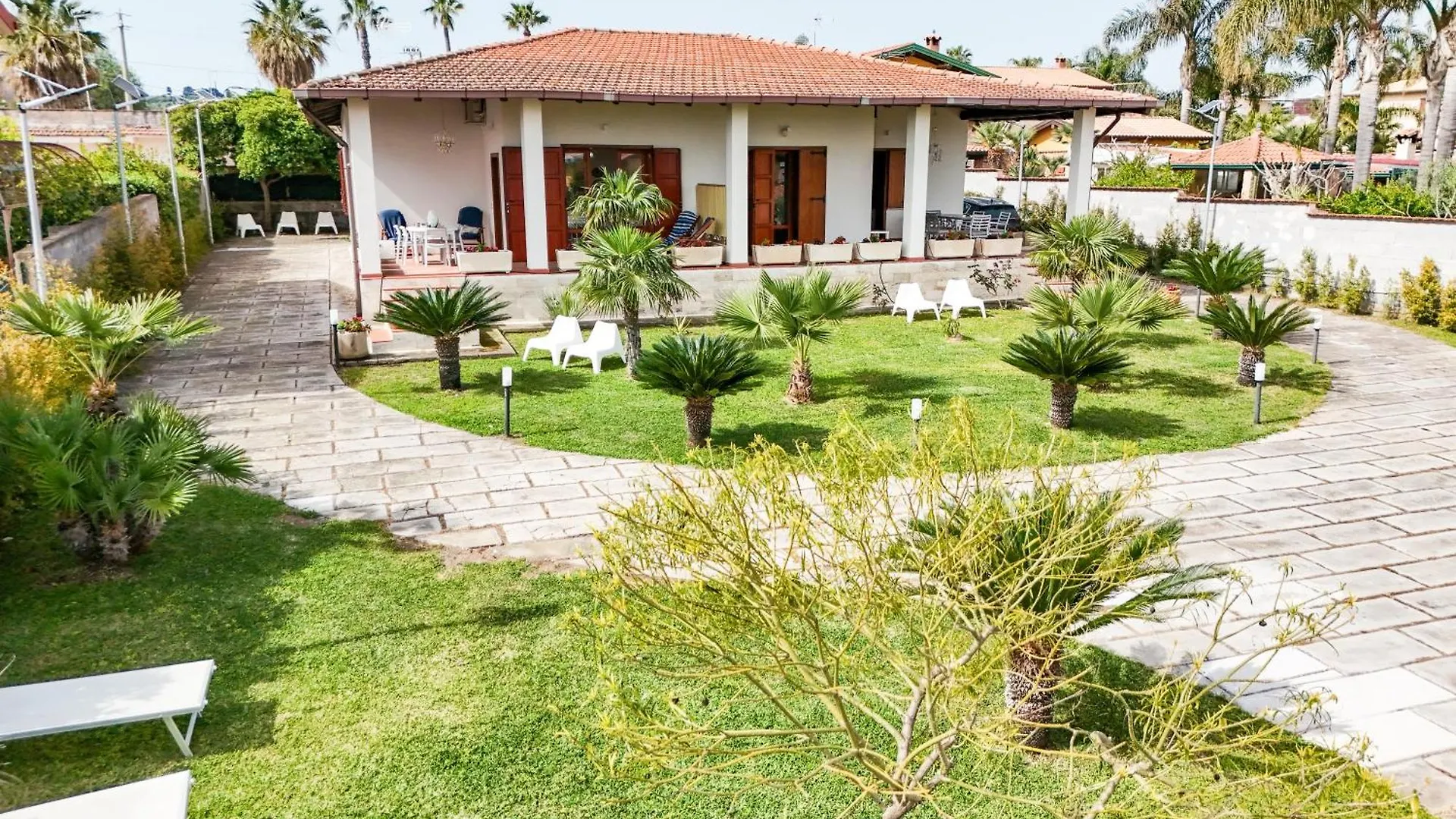 الشقق الفندقية أغنون بانيفي  Fameda House إيطاليا