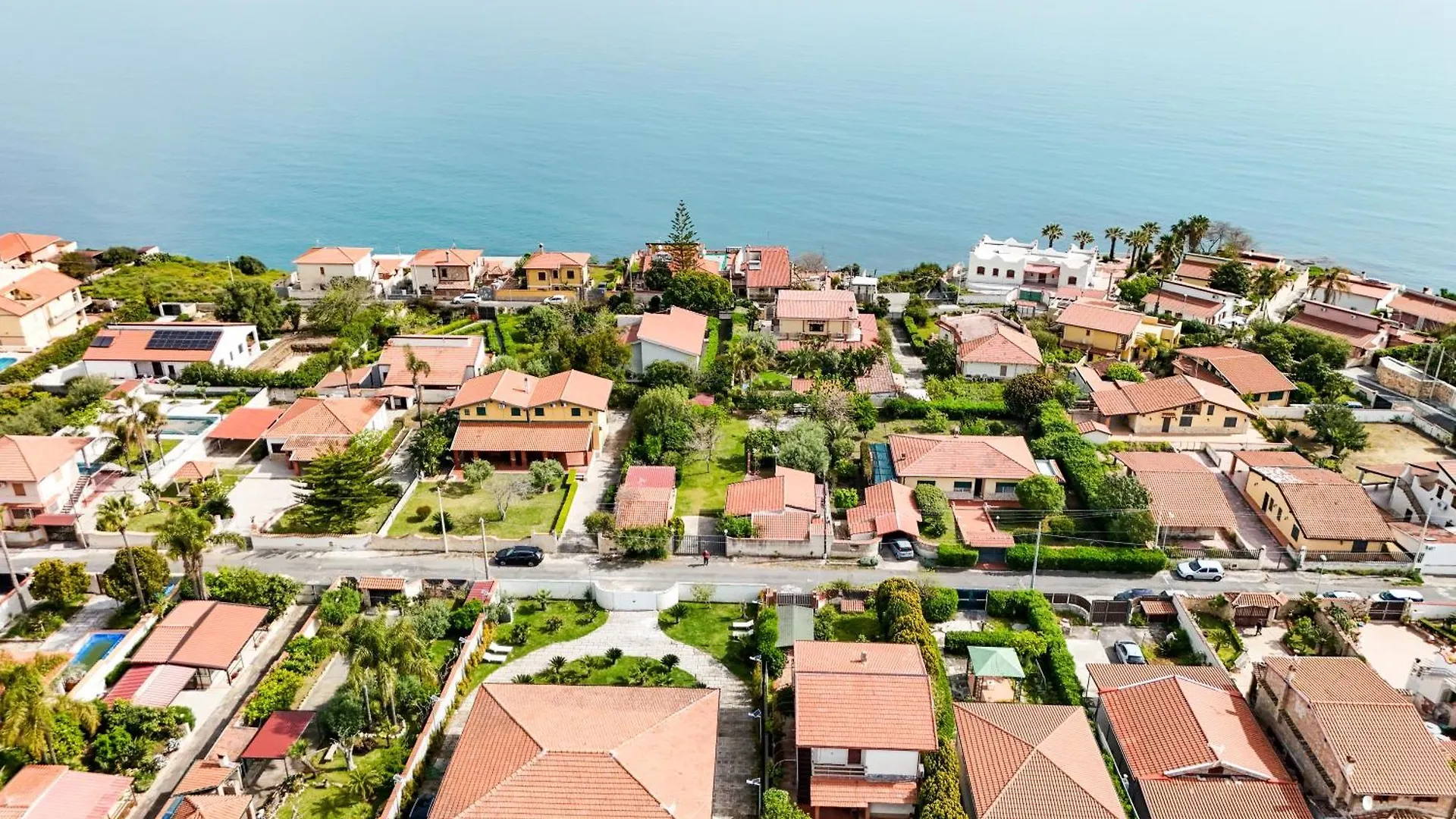 شقة فندقية الشقق الفندقية أغنون بانيفي  Fameda House إيطاليا